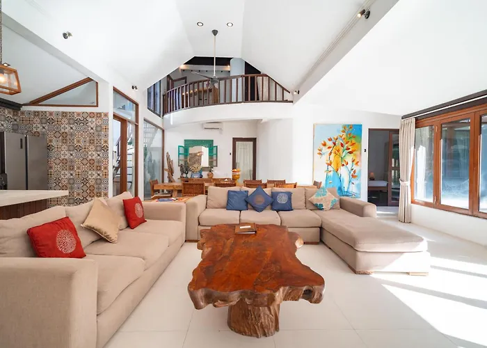 Aveli 5 Bedroom With Pool At 5 Mnt To By Car