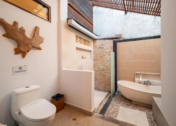 Aveli 5 Bedroom With Pool At 5 Mnt To By Car فيلة